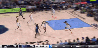 绝世好腰！莫兰特突破对抗防守空中悬停 抛投打成2+1