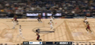 自信满满！穆迪开场之后外线连续开火 已经命中两记三分